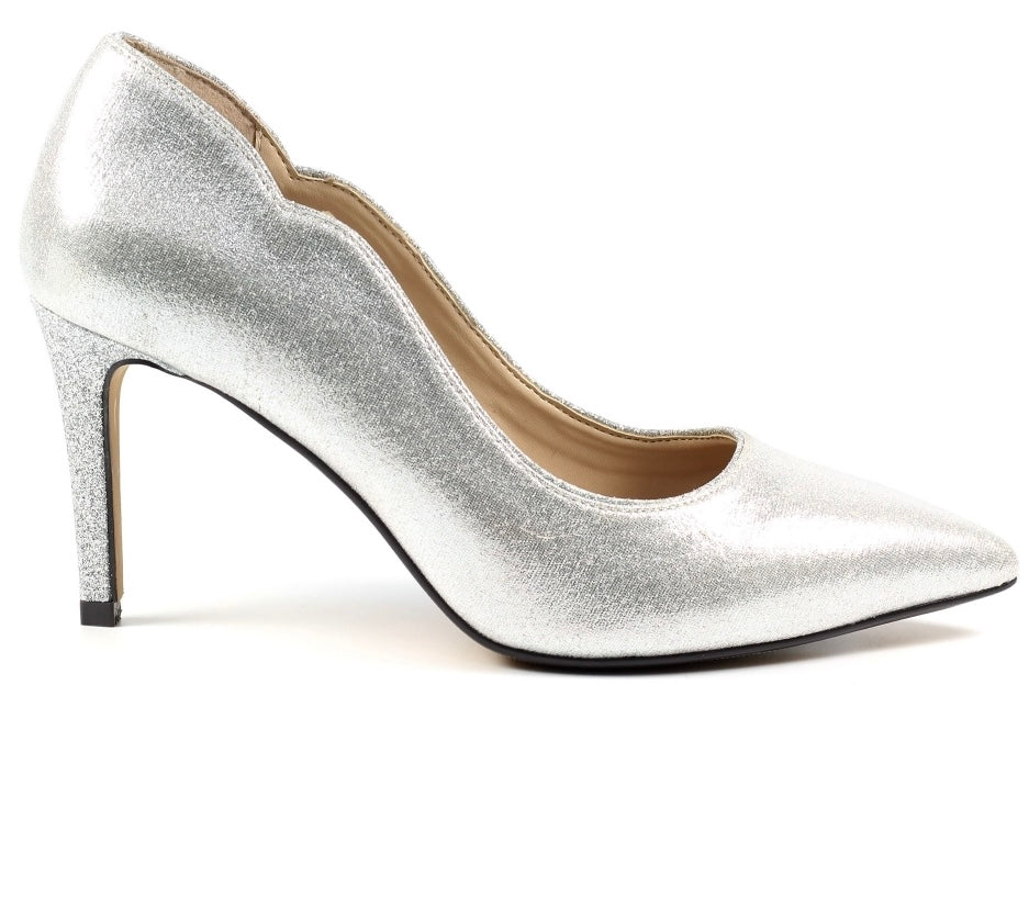 Lunar Nigella Scallop Side Court Shoe