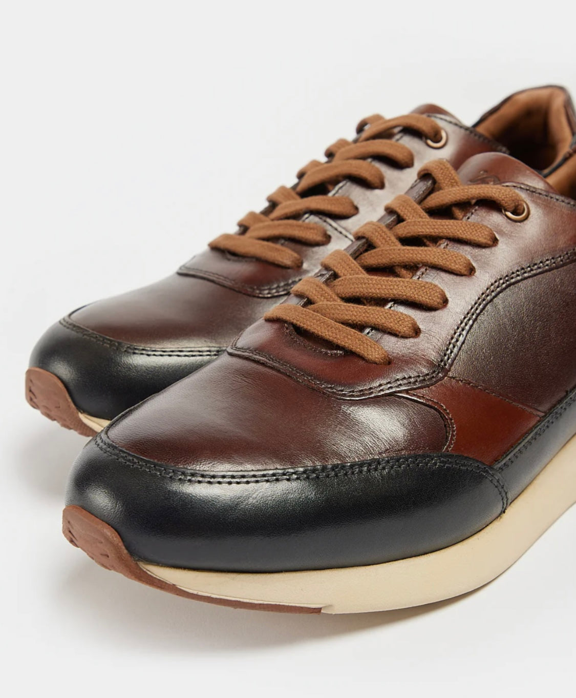 Pod Rainer Two Tone Leather Sneaker