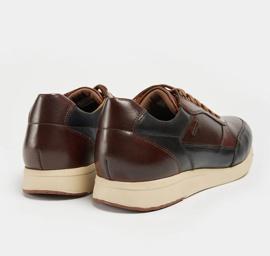 Pod Rainer Two Tone Leather Sneaker