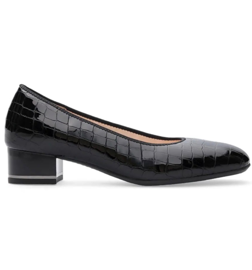 Ara Ladies Low Heeled Court Black Croco