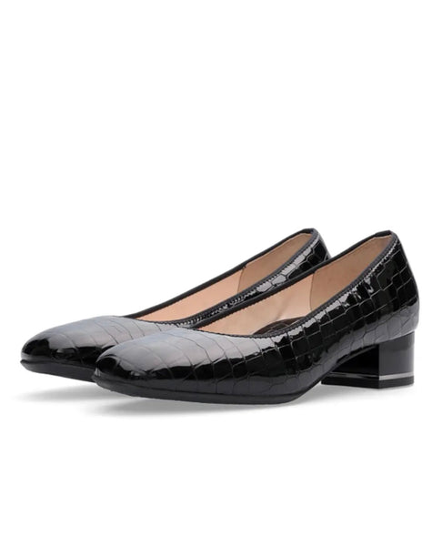 Ara Ladies Low Heeled Court Black Croco