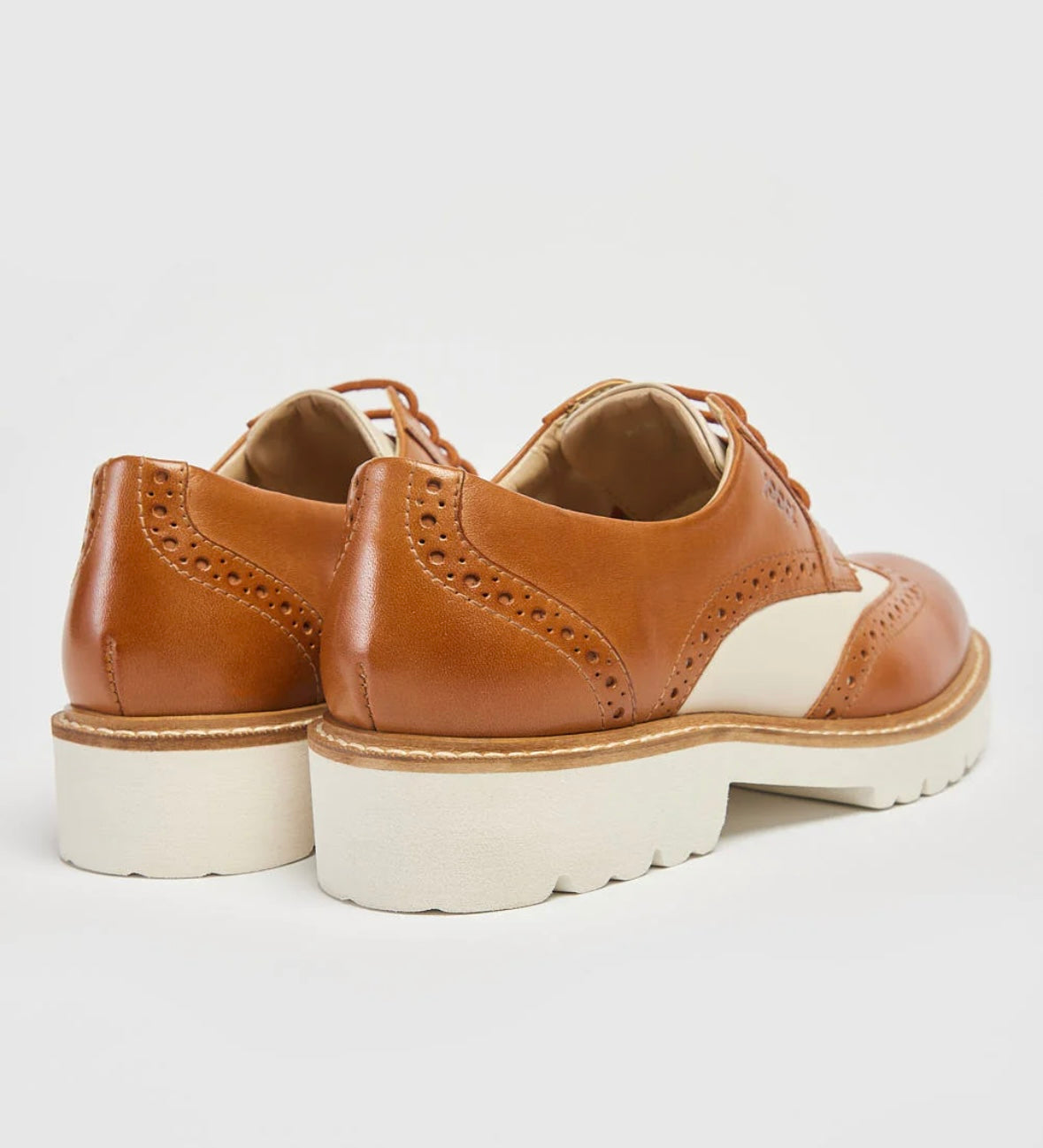 Pod Kortney Two Tone Ladies Brogue