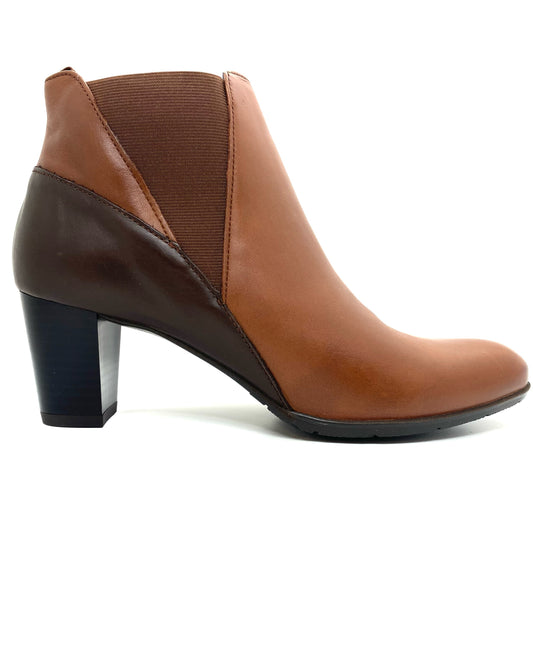 Toulouse Zip Up Heeled Chelsea Boot