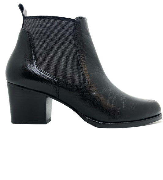 Chelsea Boot Block High Heel Ankle Boot