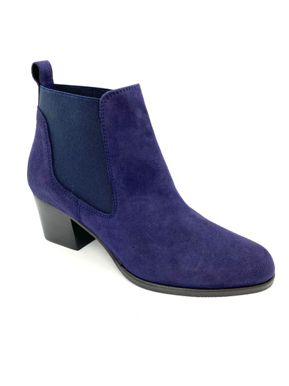 Chelsea Boot Block High Heel Ankle Boot