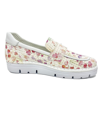 Jose Saenz White Floral Loafer